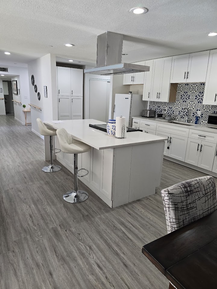 HIW Kitchen Cabinets project